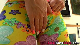 big ass babes rubbing their crotches in a fetish anal session?