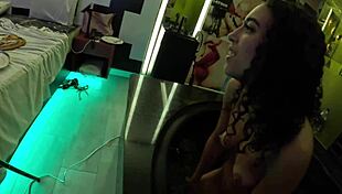 No Motel Com Duas Safadas Peladinhas Depois Das Cenas