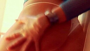 i'm a cheerful slut getting anal