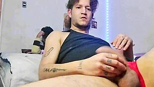 I enjoy a close-up blowjob with Colombian and Mexican guys.