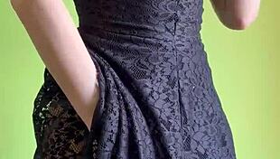 เอ่อ ดูสาวน่ารักเมสกี้เสียวตัวเองเพื่อเธอ!