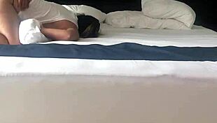 cogiendo en hotel 😏