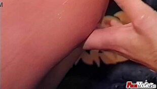 Brunette Beauty Gives FELLATIO In Bath Tube!