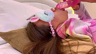 want to see pink dick fucking s3xberry's wet pussy in the five stars hotel?