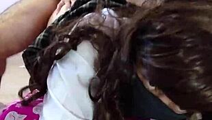 Colegiala Strips in Hotel for Real Amateur Sex