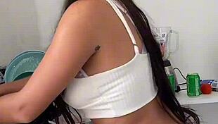 beautiful latina invites you to make breakfast together