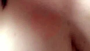 Watch this thick girl tease herself with toys on webcam