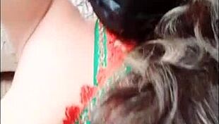 ingrese a la bodega de mi hermanastro aprovechamos que habia salido su esposa e iniciamos en el porno casero juntos somos amantes infieles