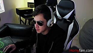 Stepsis gobbling gamer cock!