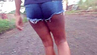 Safada Novinha Delights In Padreiro's Cock At Construction Site