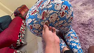 I fuck her in leggings, she loves the rubbing.