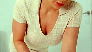 I Rented an Apartment with Naked Lolly Lips! 😍