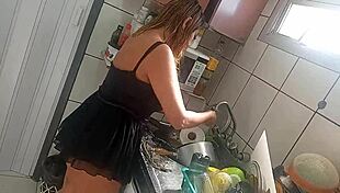 Sarah Rosa Shows Tits And Ass