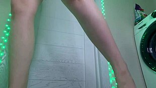 bbw teen bent over for anal fucking with big dildo