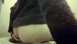 Sahori Moon Boldly Masturbates Her Pussy, Feeling Extremely Horny