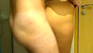 Sexy Ass Slut in Shaved Pussy Sex