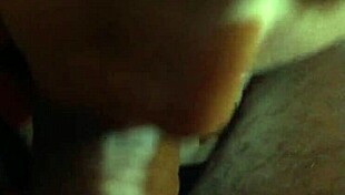 é uma chupadinha novinha de amadora 😘