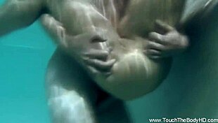 Oily Sleek Massage Therapy!