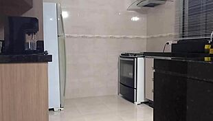 Portuguese Amateur Seduces Electrician With Sex Service