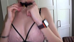 Yo, 18 yo naughty cat gets creampied!