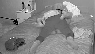 Эй, после вечеринки, хочешь трахнуть мою сочную большую жопу?