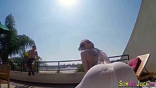 Big booty slut gets railed outdoor