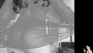 Our New Muse Andressa Castro Achieves Glamorous Orgasm