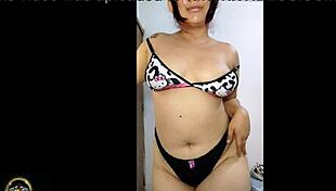 I love her sexy dance with big natural tits.