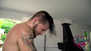 Clara And Carollina Explore Anal In Lingerie With Tattoos