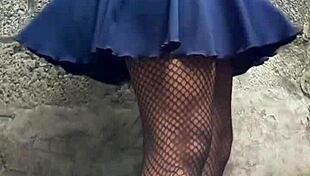 mi falda bien rico en publico