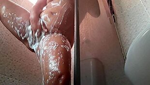 Hairy Latina wife Paty Bumbum masturbates in favela with El Toro De Oro