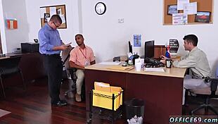 i'm straight guy uncoverin gay sex in class