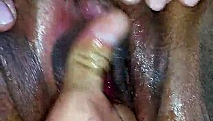 Loving how this latina bbw stretches wide open