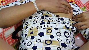 Εγώ και η κοπέλα μου, απλά λατρεύουμε να γαμάμε στην κουζίνα, ξέρεις... είναι τρελό!