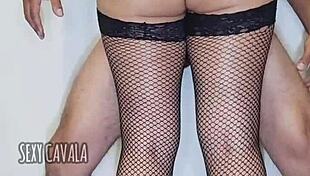 Morena Safada BATENDO PUNHETA!