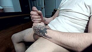 Big Cumshot Moment Caught in Solo Action