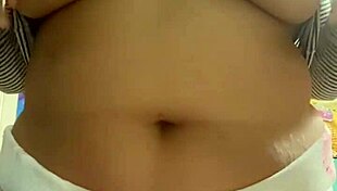 i tease my fat teen pussy with buttplug for anal