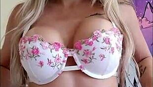 Guided jerk off instructions with dirty talk