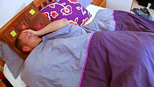 asian babe loves getting her ass fucked hard 😈