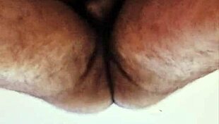 desde ese angulo comiendo el coño de la trans latina