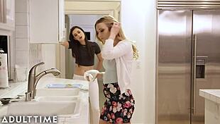 Horny Lesbian Fingers Cheating Housewife Until She Squirts Hard.