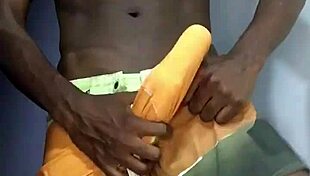 Amateur Gay Encounter With Big Cock