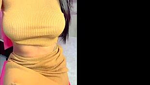 this patricinha peituda greluda getting her pussy licked with cunilingus