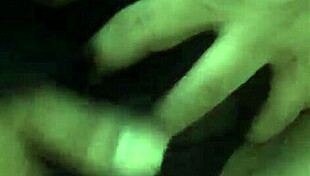 Madura Caliente Masturbates With Hot Mature Body