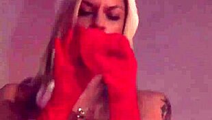 Sexy blonde hottie in Santa clothes.