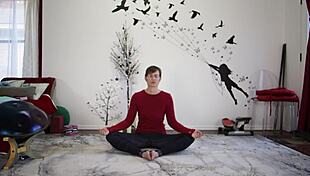 Yoga Lesson Turns Into Femdom Instruction With Shaved Pussy And Natural Tits