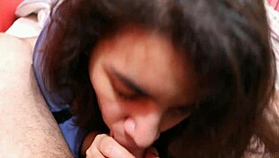 Oldie enjoys blowjob with mouthful and swallow in romantic setting