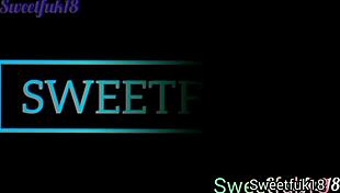 She Is Hot With Fat Pussy On The Roll