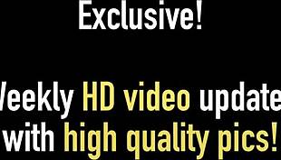 Vicky Vette dan Trisha Uptown ngejilat memek juicy satu sama lain