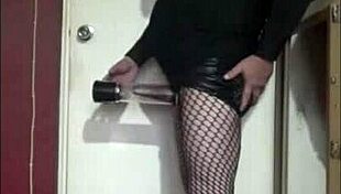 Watch this bisexual crossdresser pump up